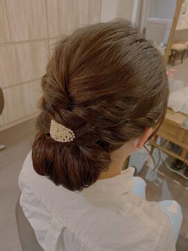 着付けヘアセット専門店 ウィズ(With) ねじりアップ