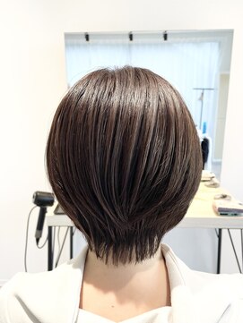 ストフ(stof) ショートレイヤー/丸みショート/大人ボブ