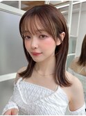 韓国風レイヤー/外ハネくびれ/ミディアムレイヤー/ぱっつん前髪