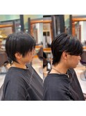 メンズカット/韓国風ヘア/センターパート/襟足スタイル/20代