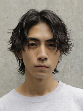 バイフィフス 原宿/表参道(by fifth) 原宿ツイストスパイラルパーマメンズカットラウンドマッシュ黒髪