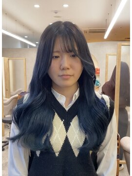 ディープブルーカラー