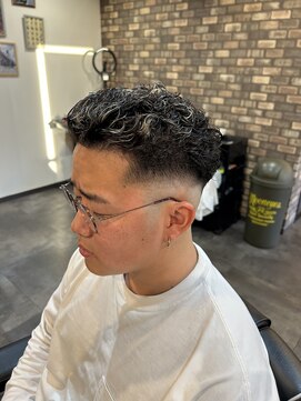 バーバーショップ ネオ セカンド(BARBERSHOP NEO2nd) 極道パーマ
