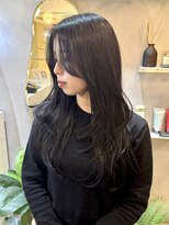 ジーナ 天神(Zina)&nbsp;韓国ヘア/レイヤーカット/顔周りカット/コリアンブラック