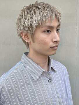 パークレーン アイス イヴェン アネックス(PARK LANE ICI yeven.anx) 春の大人ブリーチ◎センターパートで清潔感ハイトーン