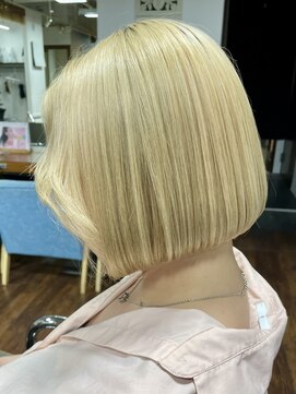 エスポワール(Espoir) ブロンドボブ