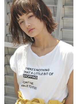 ネオリーブカフ 鶴ヶ峰店(Neolive caff) 【鶴ヶ峰 neolive】外ハネがおしゃれな切りっぱなしボブ