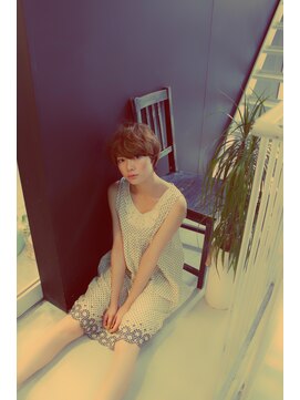 ブーケ(BOUQUET) イルミナカラー・ヘルシーレイヤー・３Dカラー・大人かわいい