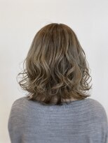 ヘアーアンドコークラシコ(Hair&Co. Clasico) オリーブグレージュ