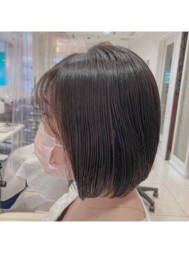 アッシュ 中目黒店(Ash) 前下がりなボブ