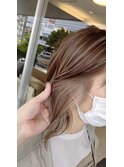 くびれヘアインナーカラーハイライトベージュブリーチ