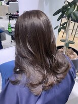 ステア ケース(stair case) 【NATASHA】ミディアム小盛りレイヤー