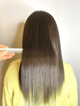 ブロッサム 東久留米店(Blossom) 20代30代40代髪質改善トリートメント艶感ストレート透明感