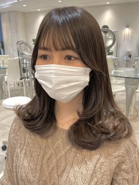 ザックラフィネ(ZACC raffine) 韓国風/くびれヘア/くびれ巻き/トリートメント/前髪カット