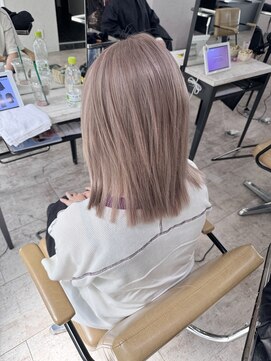 アジールヘア 所沢プロペ通り店(agir hair) シアーカラーミルクティーベージュセミディワンカール所沢練馬