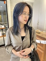 リタ(LITA)&nbsp;レイヤーボブ　ロブ　ハイトーン　シアーブルー