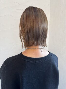ヘアデザインファブロ イオンモール宮崎店(hair design FABRO.) 【パツッとボブ/切りっぱなしボブ/タッセルボブ/クビレボブ】
