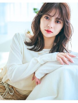 エイトバイリトル(Ate by little) 似合わせくびれウェーブミディアムレイヤー前髪20代30代40代