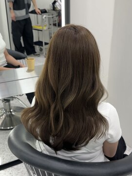 ジュイル ハラジュク(JEWIL HARAJUKU) 秋冬のトレンドくすみベージュ