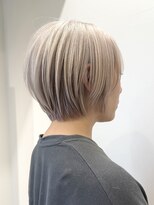 サンクプロジェクト(cinq PROJECT) ハイトーン切りっぱなしショートボブホワイトブロンドベージュ