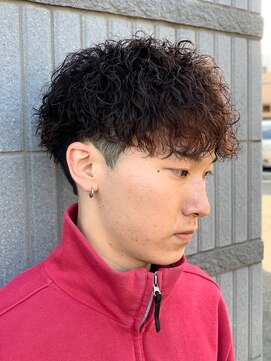 エルマーク 四条烏丸(L-MARK) 波巻きパーマ/スパイラルパーマ/メンズ/眉毛/短髪/サーフカール