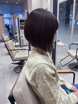 ゼルアヴェダ イオンモール与野(ZELE AVEDA) ショートボブ
