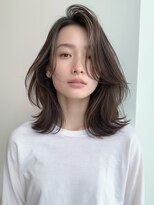ニーフ 恵比寿(neaf)&nbsp;ハイライトカラー　白髪ぼかし　ミディアムレイヤー　かき上げ