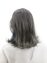 オーストヘアーリリー 京橋(Aust hair Rilly) Austグレージュ×インディゴブルー