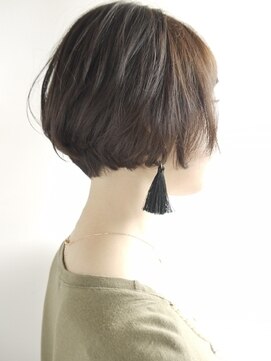 モリオ フロム ロンドン 成増店 【morio成増/ムラマツ】クールショートボブ スリーク