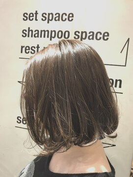 ヘアブランコブランコ 横浜(hair blanco_blanco) ボブルフ/艶ボルドー/こなれハイトーン/プレミアムカラー[横浜]