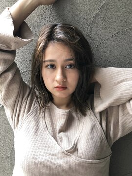 アンバースデー(UNBIRTHDAY) くびれミディ/ラフ/カジュアル