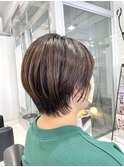 ショートボブ