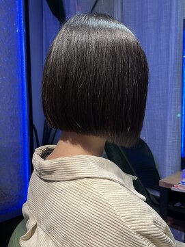 ヘアースパリゾート リアン 燕三条店(Lien) ミニボブ 前下がり