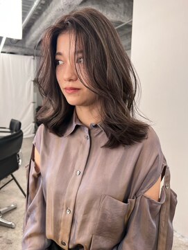 ジルブラン(JIL BLAN) ハイライトバレイヤージュダブルカラーショートカット30代40代