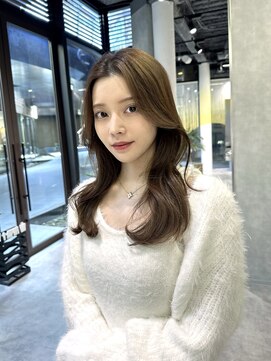 シティ(CITY) 韓国ヘア レイヤーカット カーテンバング 表参道