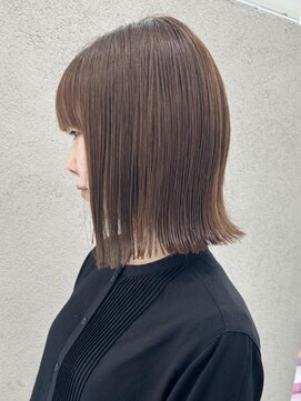 ナウアズ(now as.) 透明感◎ぱつっとボブ×ベージュカラー【シン】