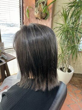 ロッソバイアルター 鎌取(ROSSO by aL-ter) 【デザインカラー/ウェットヘア/レイヤーカット】千葉香奈