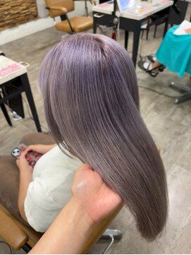プライズ アイリス 池袋東口店(prize Iris) シルバーラベンダー/ブリーチ/ハイトーン/ダブルカラー/池袋東口