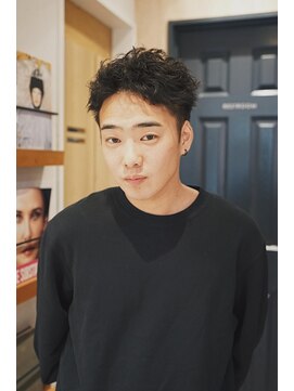 ミューズ バイ ケンジ(MUSE by KENJE) スパイキーショート／ピンパーマ／平塚美容室