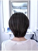 【耳下ハンサムショート】大人の抜け感とモードな洒落感をプラス