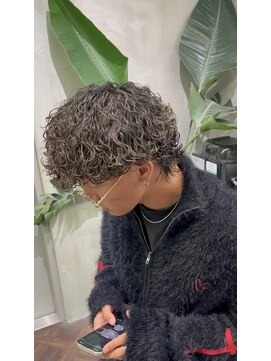 スキルメイト 天神(SKILL MATE) プードルパーマ