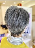 グレイヘアショート　/大人美フォルム