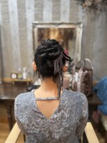 シオン(sHioN) ヘアセット