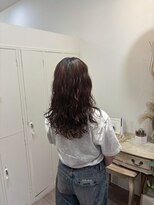 ロッカ(ROCCA) 暗めカラーゆるふわウェーブロング