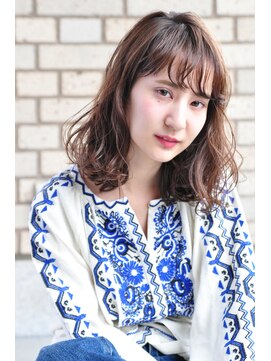 トリッカ 代官山(tricca) ツヤ潤シースルーウェーブボブ tricca代官山 小走祥菜