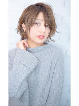 モリオ フロム ロンドン 鶴瀬店 【morio池袋】大人かわいい耳かけ斜めバング小顔ショート