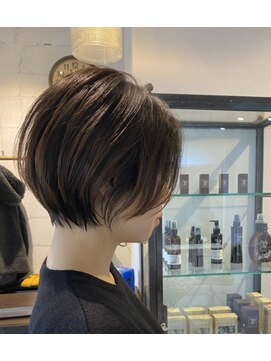 カウチ(Kauti) ショートボブ