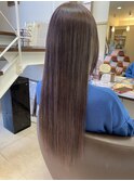 新規お得クーポンあり【見附　今町】ハイライトストレートヘア