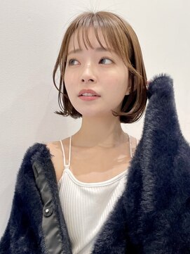 トルネード(TORNADO) 韓国風フェイスレイヤー 小顔補正カット×ナチュラルボブ t330