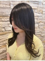 アロマ ヘアー ルーム 新宿3号店(AROMA hair room) ダークアッシュグレージュカラーロングレイヤー /新宿三丁目